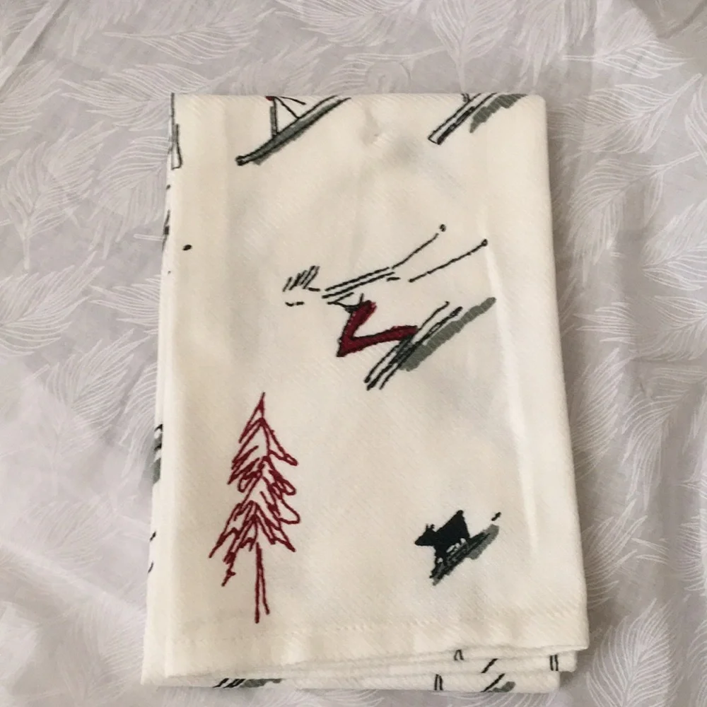 Crate & Barrel Holiday Skiers Dish Towel